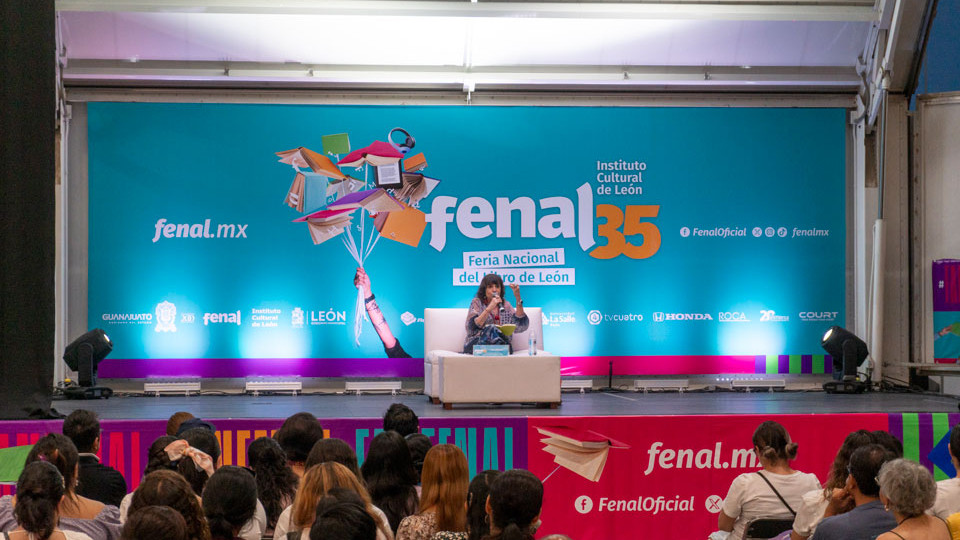 feria nacional del libro de león 2024