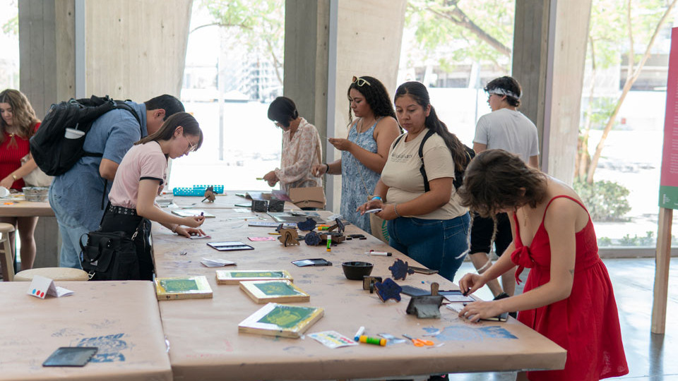 feria nacional del libro de león 2024