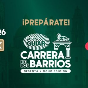 Callejón pintoresco en León, Guanajuato, con arquitectura colonial y ambiente vibrante, ideal para explorar la cultura local.